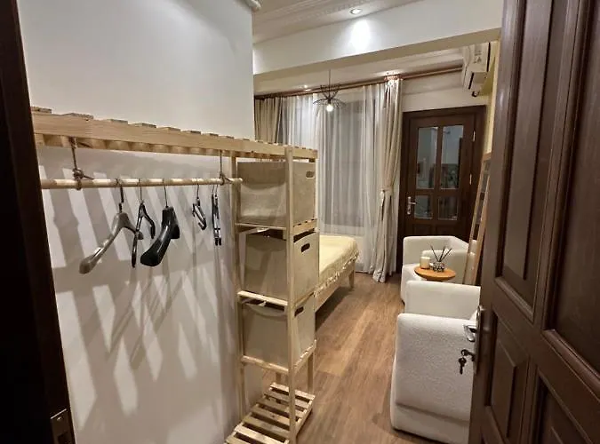 Historical Mansion *